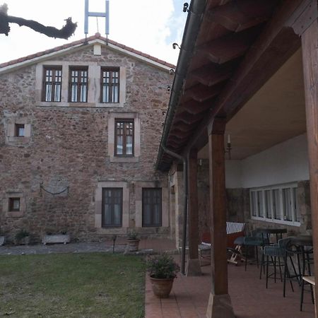 Posada La Estela De Barros Corrales De Buelna المظهر الخارجي الصورة