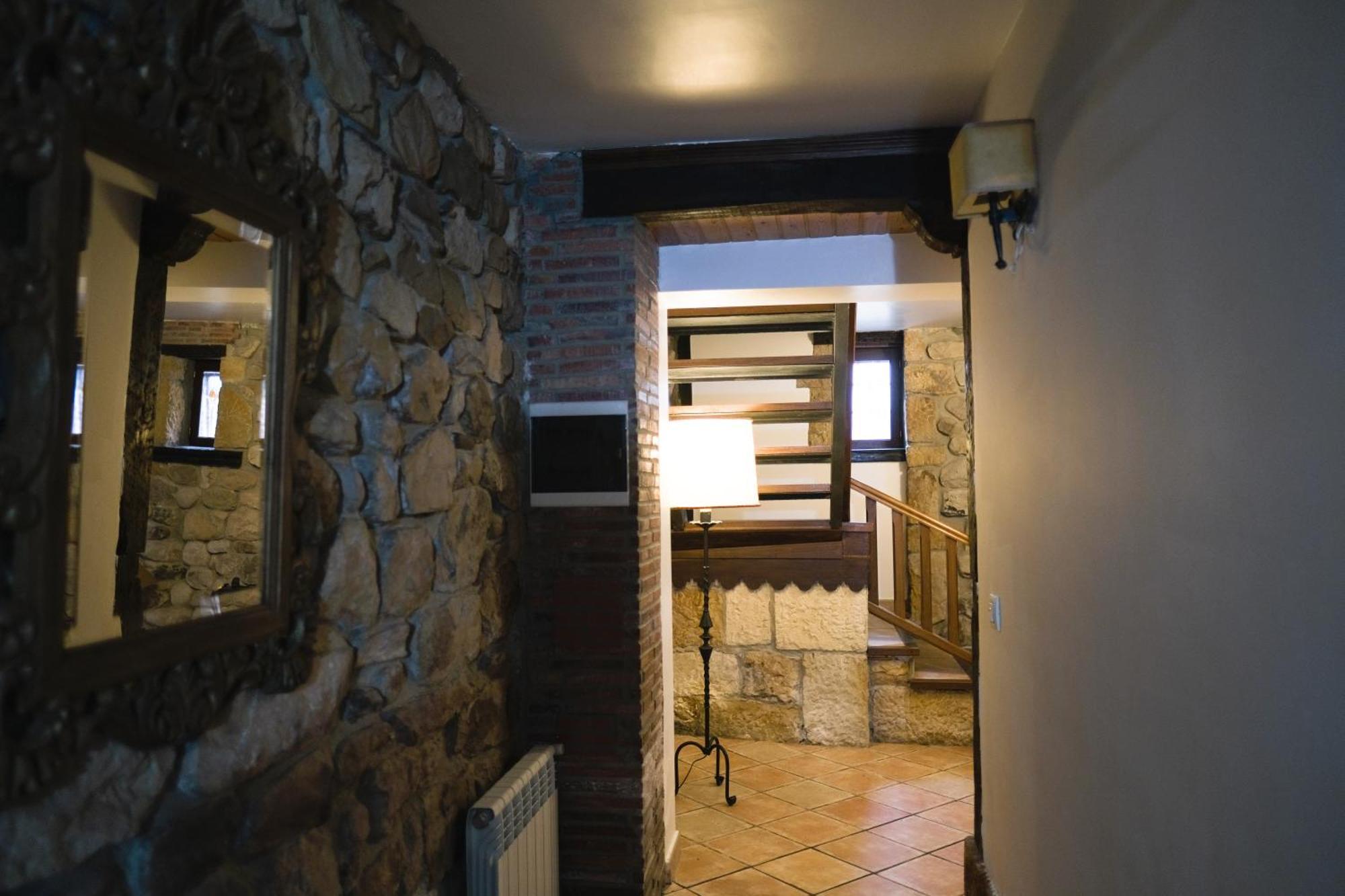 Posada La Estela De Barros Corrales De Buelna المظهر الخارجي الصورة