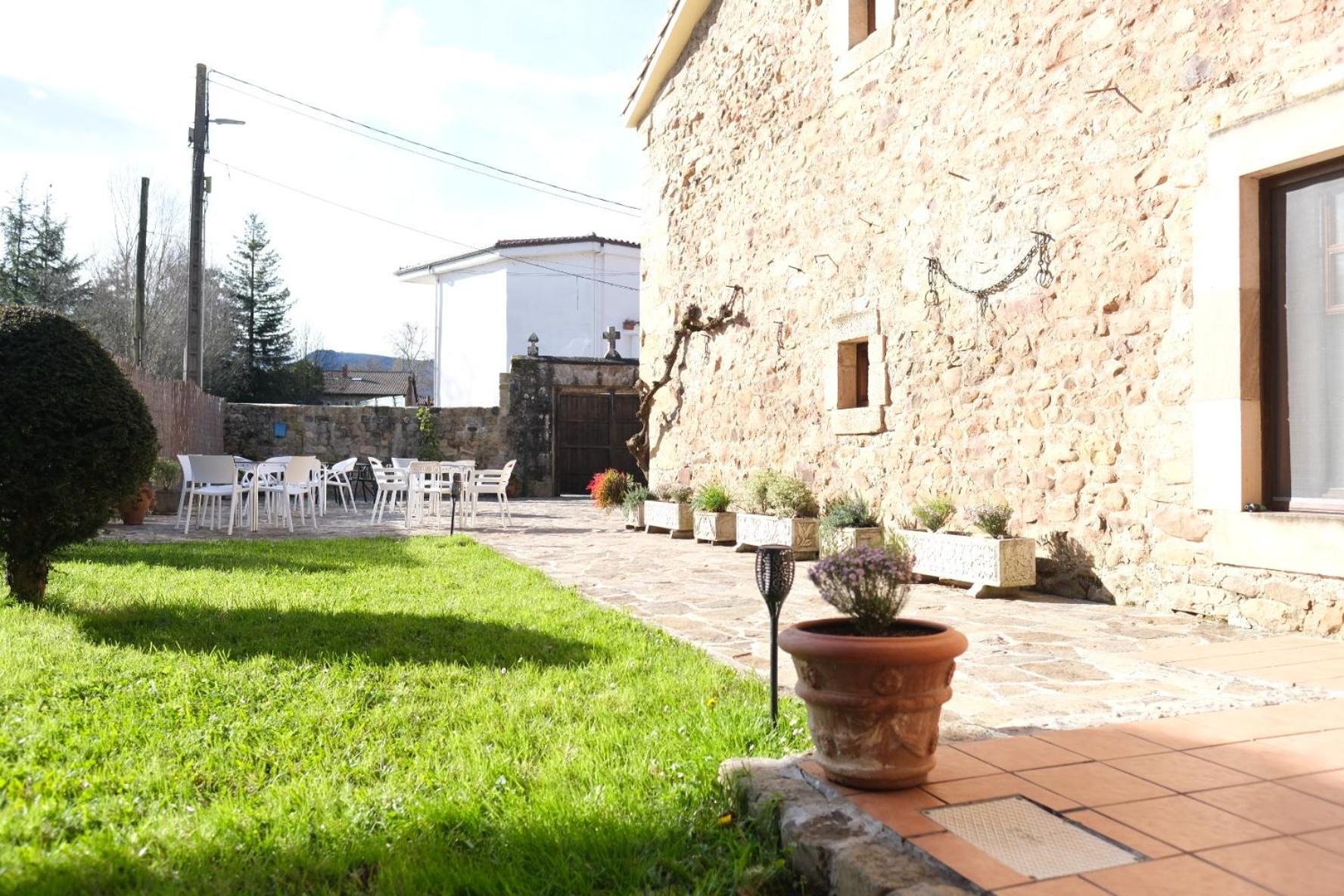 Posada La Estela De Barros Corrales De Buelna المظهر الخارجي الصورة